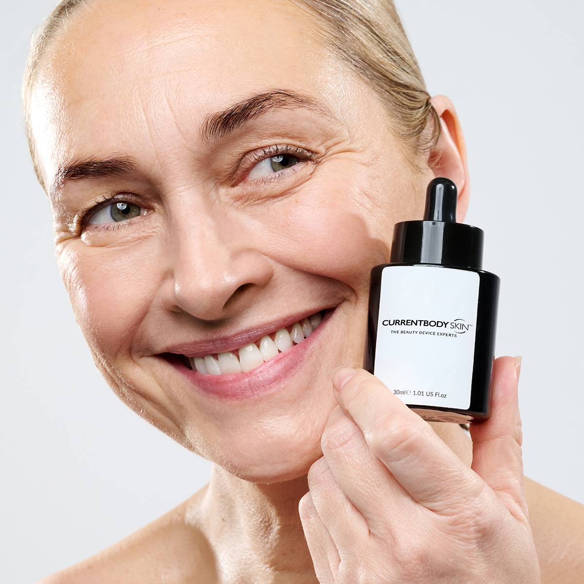 Offer - CurrentBody Skin Green Tea Serum – image 1